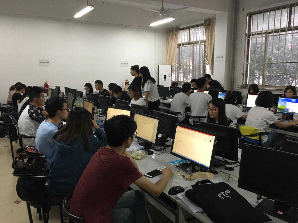 比赛现场