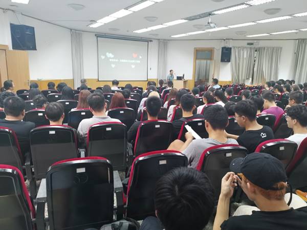 https://www.sdtbu.edu.cn/__local/E/90/62/F18580BB6B5639341D937F8CCB0_8135E93F_68E7A.jpg